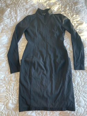 Athleta delancey skyline Black Long-Sleeve Midi Dress